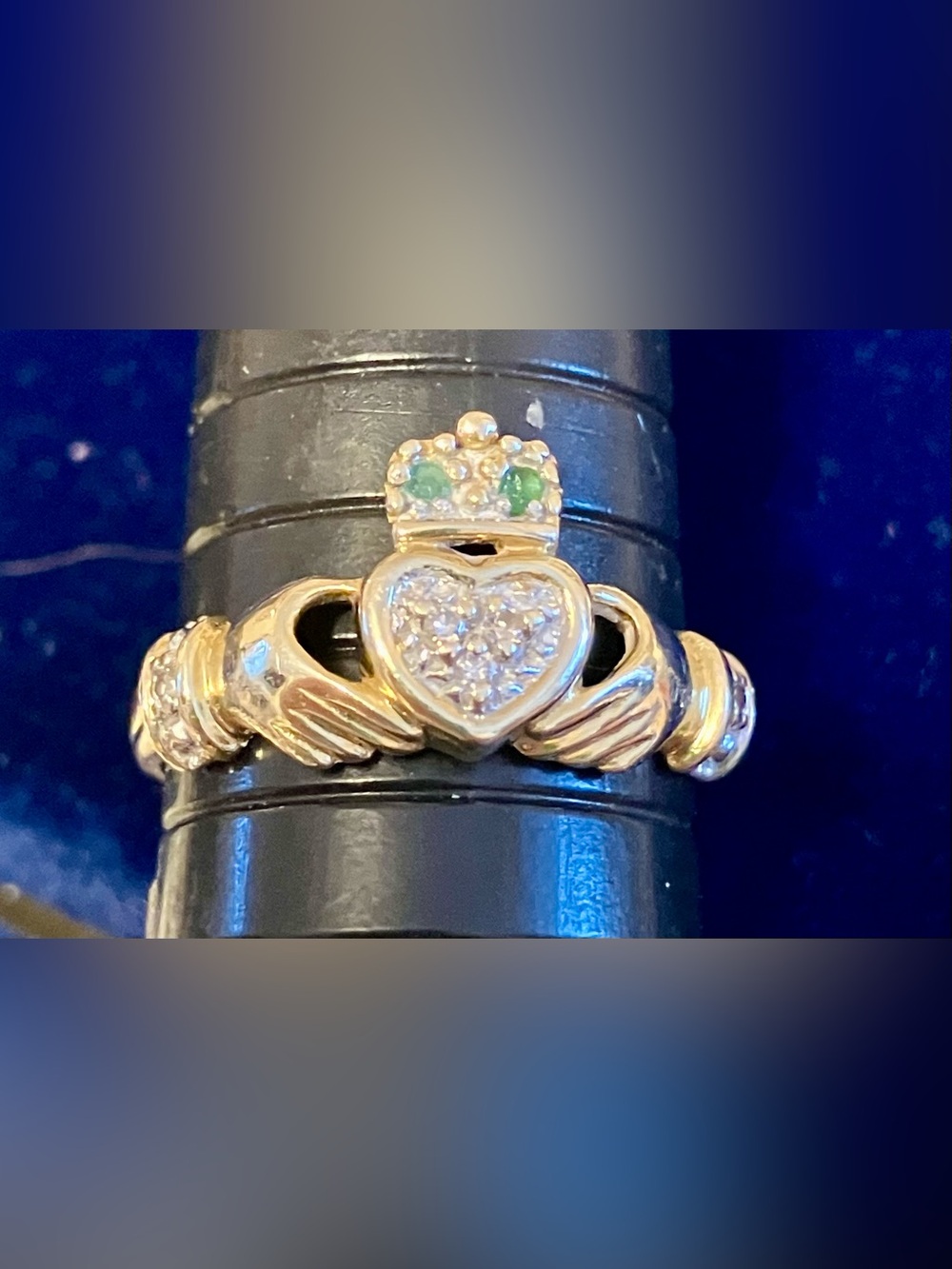 Bradford Exchange Claddagh Ring 10k Diamonds and Emeralds size 7.5
